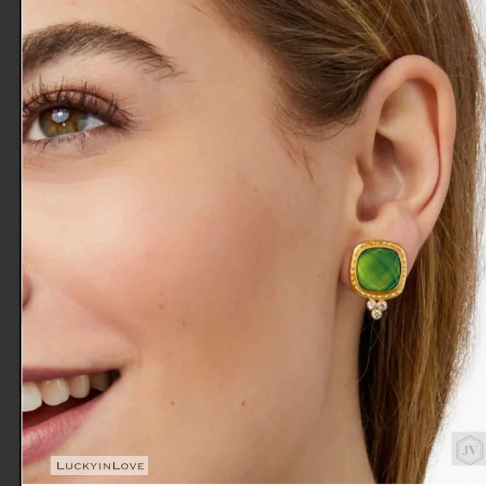 JULIE VOS® Tudor Stud Earrings Color Iridescent Jade Green